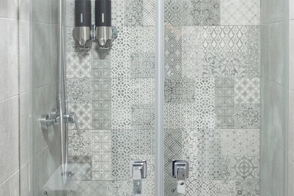 Magnifico Apartamento En Los Remedios Sevilla Buitenkant foto