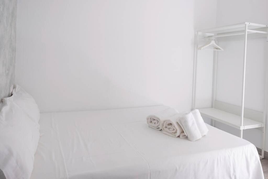 Magnifico Apartamento En Los Remedios Sevilla Buitenkant foto